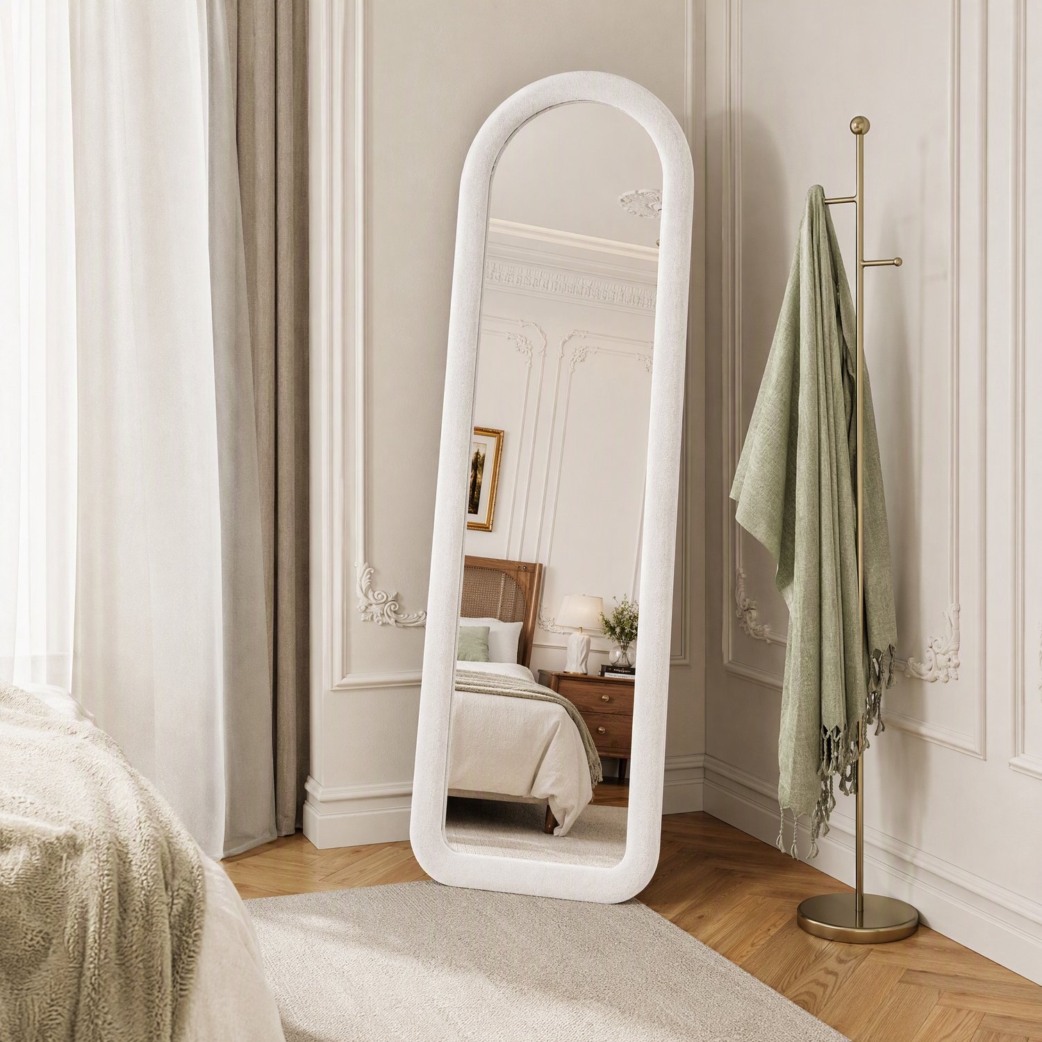 Grote Passpiegel 160 x 50 cm, Boogspiegel van fluwelen, Full-length spiegel staand & wand, Geschikt voor de slaapkamer, kleedkamer, woonkamer en hal, Wit