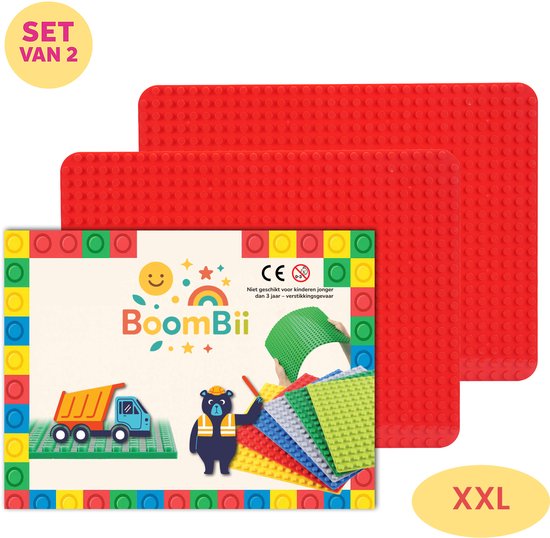 Set van twee rode XXL bouwplaten met productverpakking met bouwthema van BoomBii.