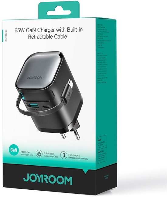 Zwarte Joyroom 65W GaN-oplader met ingebouwde intrekbare kabel in de verpakking.