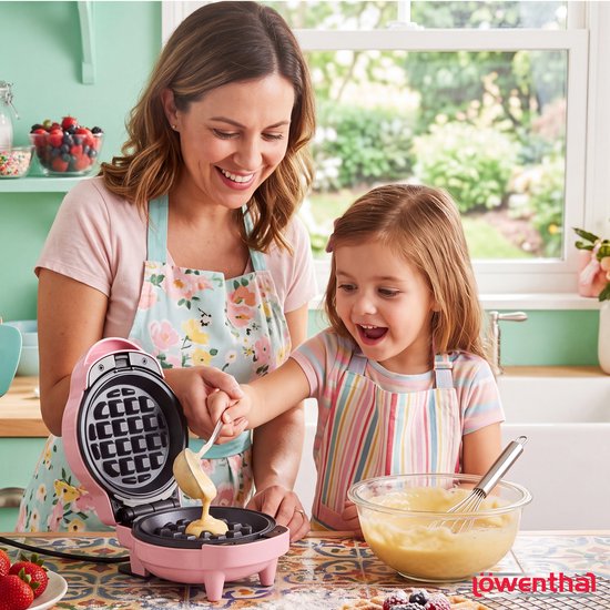 2-in-1 Wafelmaker - Wafelijzer met Verwisselbare Platen - Mini Wafelmaker met Anti Aanbaklaag - Wafel & Pannenkoeken Maker met Koudgrepen - Pancake Maker - Uitneembare Platen - Waffle Maker - Wafelmachine - Waffle Iron - Roze - Löwenthal — afbeelding 3