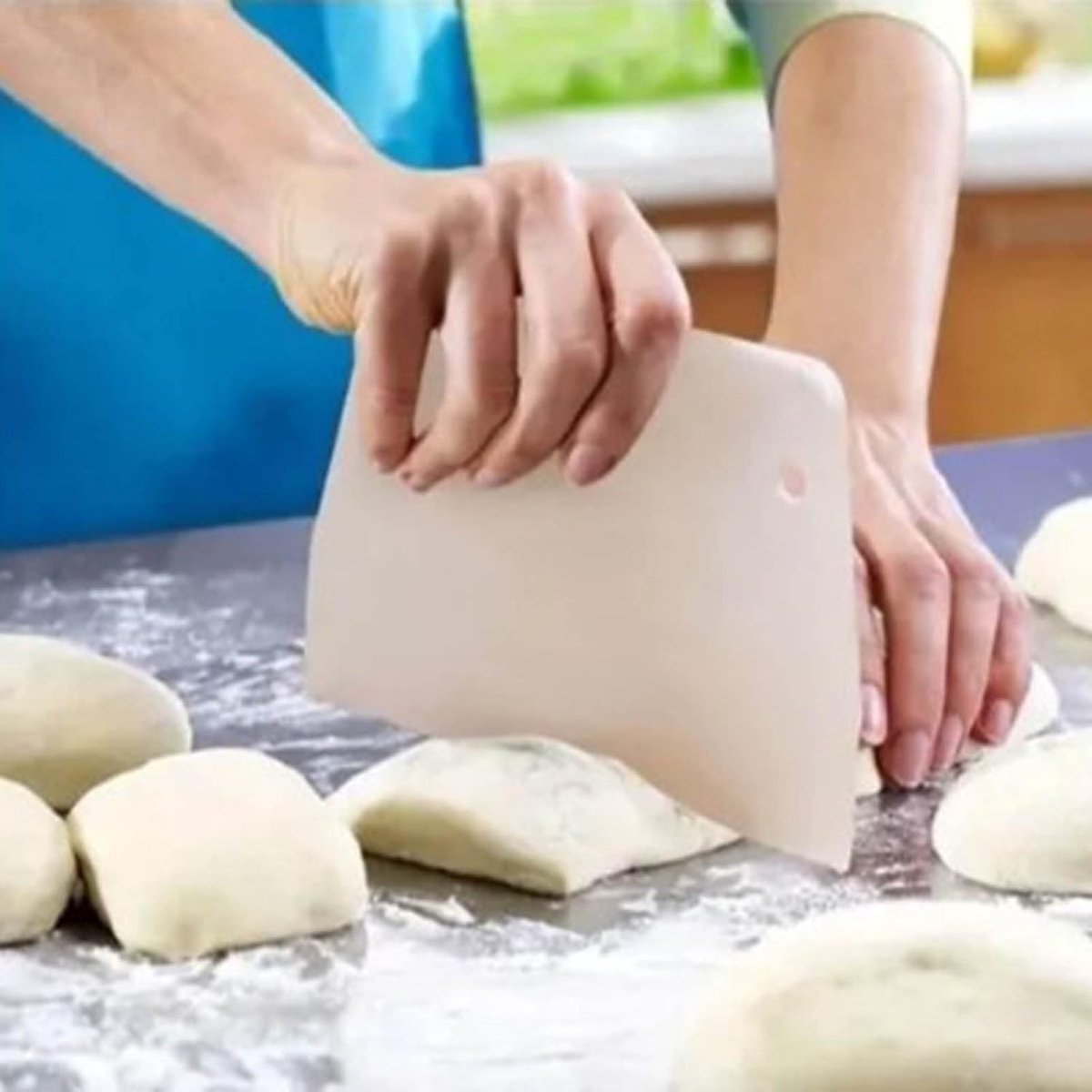 Multifunctionele Taartschep voor het Snijden van Deeg en Het Gladstrijken van Slagroom en Icing met Ophanghaak