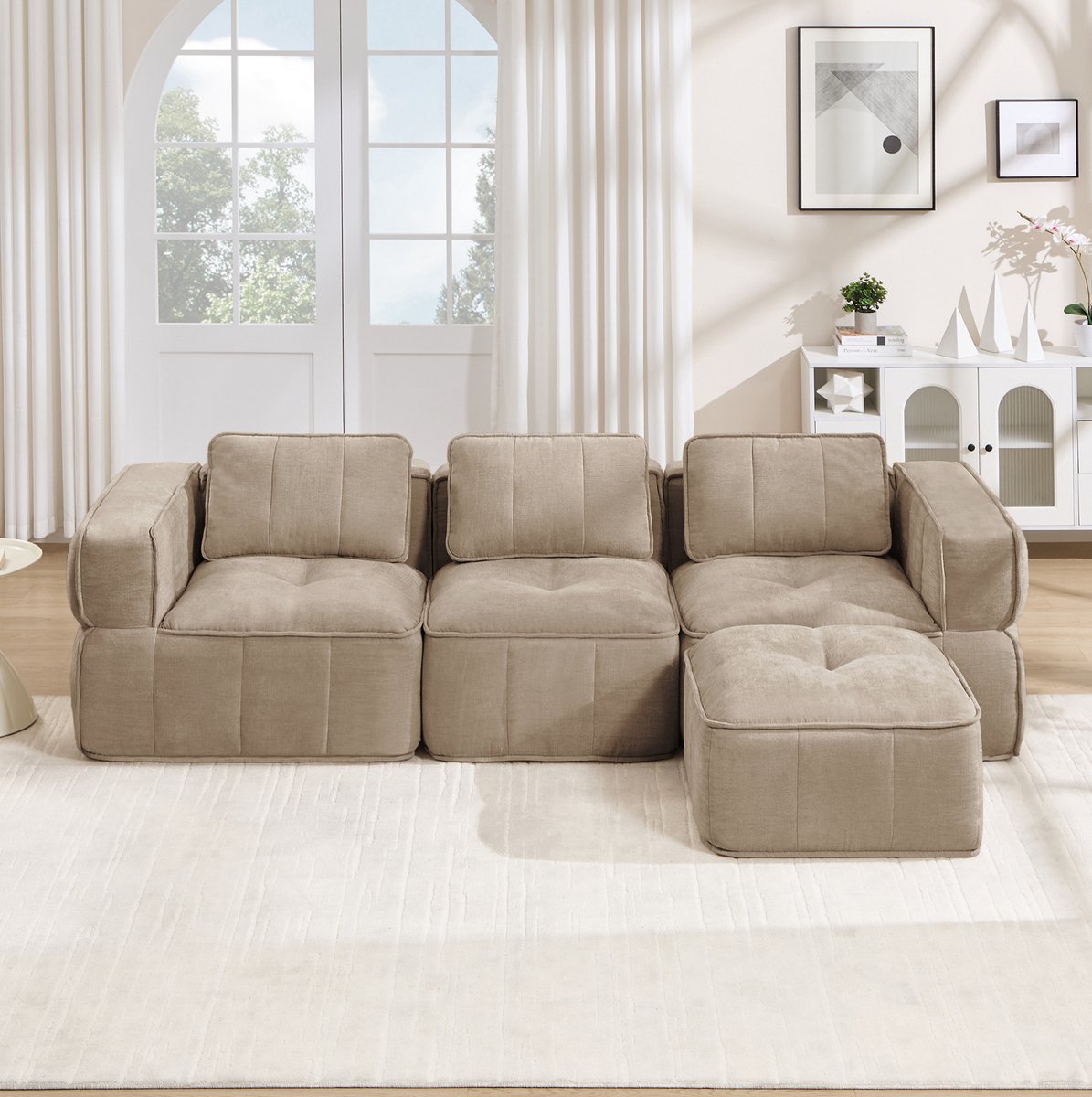 REDOM - Hoekbank - Modulaire 3-zits met hocker - Brede armleuningen - Zonder montage - Voor woonkamer - Polyester - Zand - 271 x 162 x 67 cm
