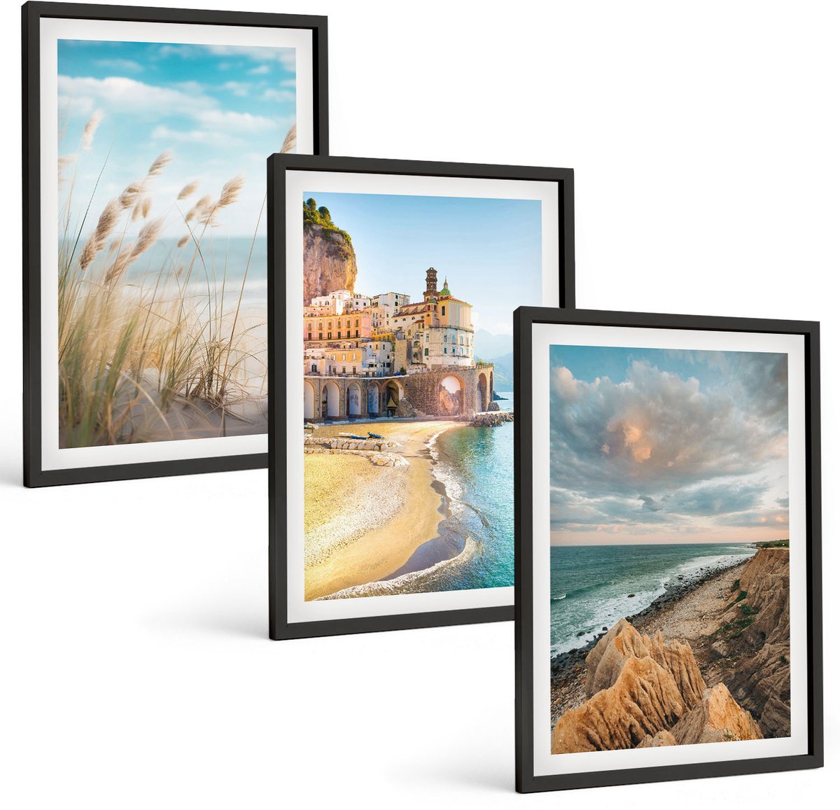 Coloray 3-Delige Schilderij Set - Kustlandschappen Met Strand, Stad En Kliffen - 40 x 60 cm - Muurdecoratie - Wanddecoratie - Slaapkamer