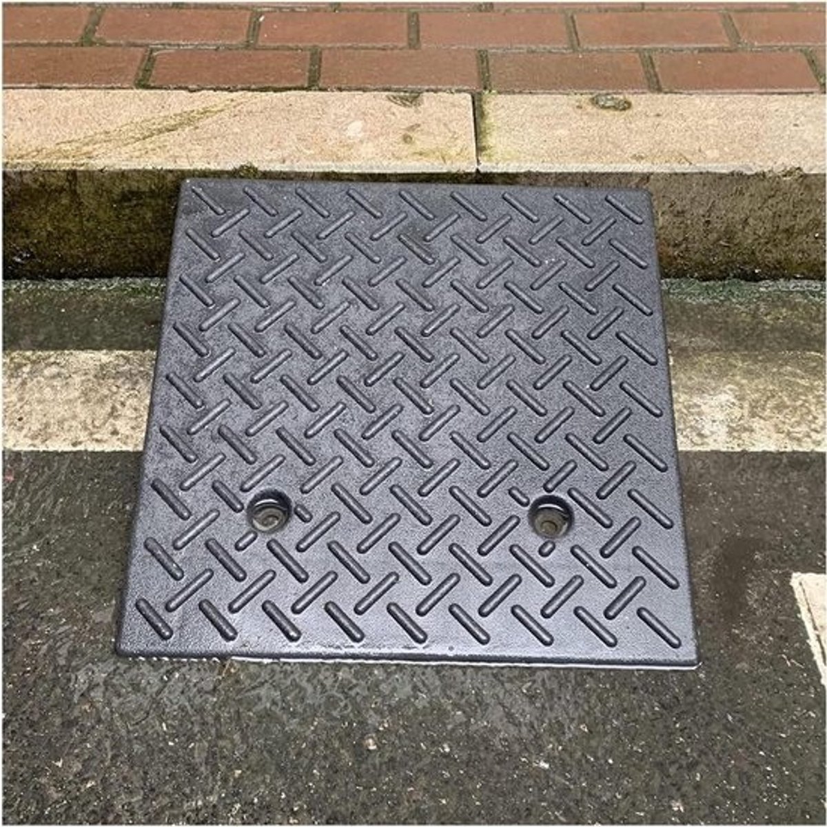 Oprijplaten - Drempelhulp Rubber - Toegankelijkheid Verbeteren - Hoge Dichtheid Rubber - 50x80x13cm - Zwart