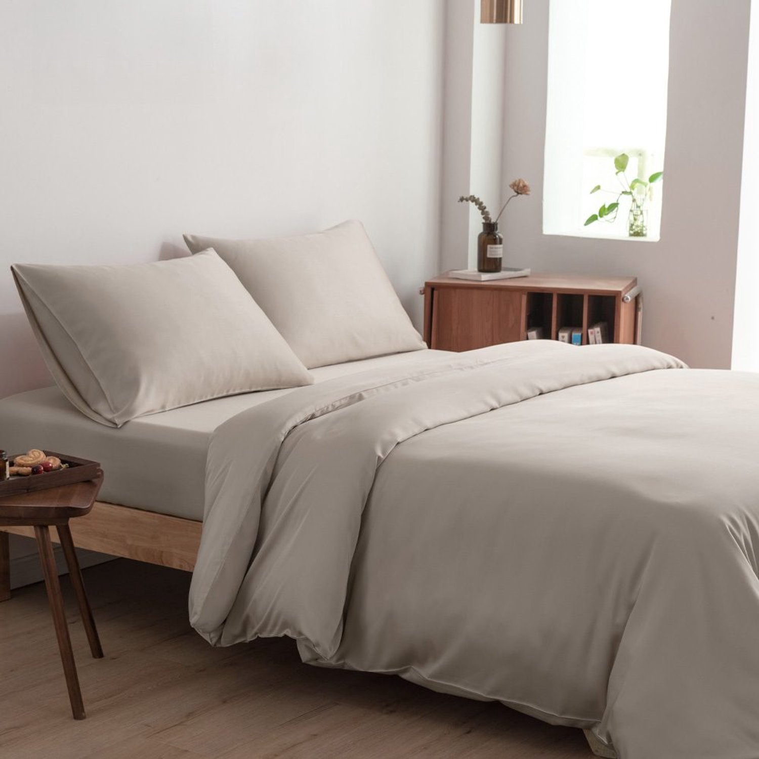 Boomba Bamboo bamboe beddengoedset - Soft Taupe - 2-persoons L - dekbedovertrek 200x220 cm, hoeslaken 160x200 cm en 2 kussenslopen 60x70 cm - 400TC satijn