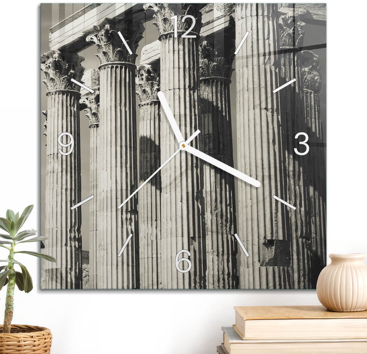 ArtPrintCave Zwart-wit Glazen Klok - 30x30 cm - Wandklok Vierkant - Oude Zuilen Unieke Klok - Landschappen Stille Wandklok - Witte Klokwijzers