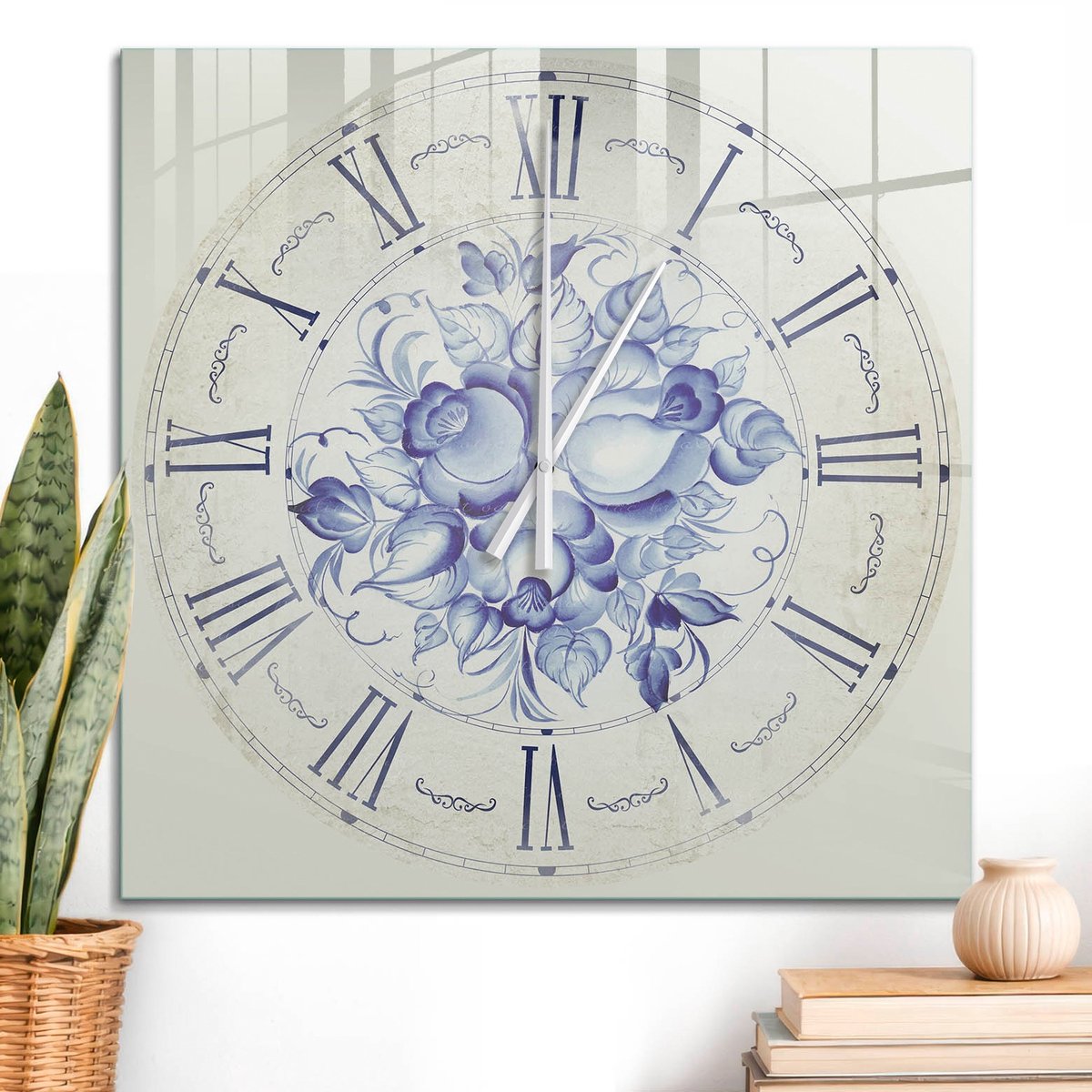 ArtPrintCave Romig Glazen Klok - 60x60 cm - Wandklok Vierkant - Bloemenklok Unieke Klok - Bloemen En Planten Stille Wandklok - Witte Klokwijzers