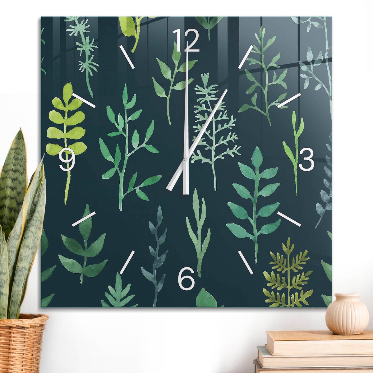 ArtPrintCave Groene Glazen Klok - 60x60 cm - Wandklok Vierkant - Groene Bladeren Wandklok Keuken - Bloemen En Planten Unieke Klok - Witte Klokwijzers