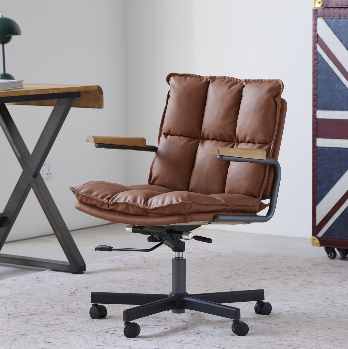 REDOM Kunstleren bureaustoel - Ergonomische rugsteun - Verstelbare zithoogte - 360° draaibaar - Met wielen - Metalen onderstel - Bruin - 65 x 46 x 72 cm