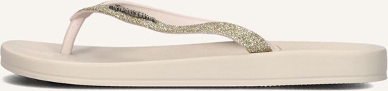 Lichtroze Ipanema teenslipper met glitterband en beige zool.