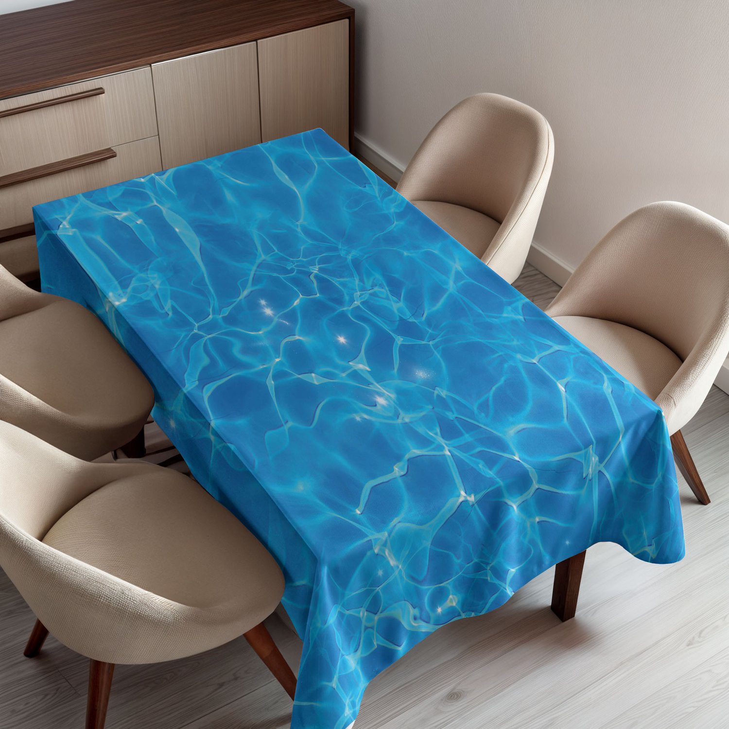 ABAKUHAUS Lichtblauw Tafelkleed, Aquatisch Beeld van Zwembadoppervlak met Reflectie op Helder Water en Zomerthema, Rechthoekig Tafelkleed voor Eetkamer Keukendecoratie, 130 x 150 cm, Lichtblauw