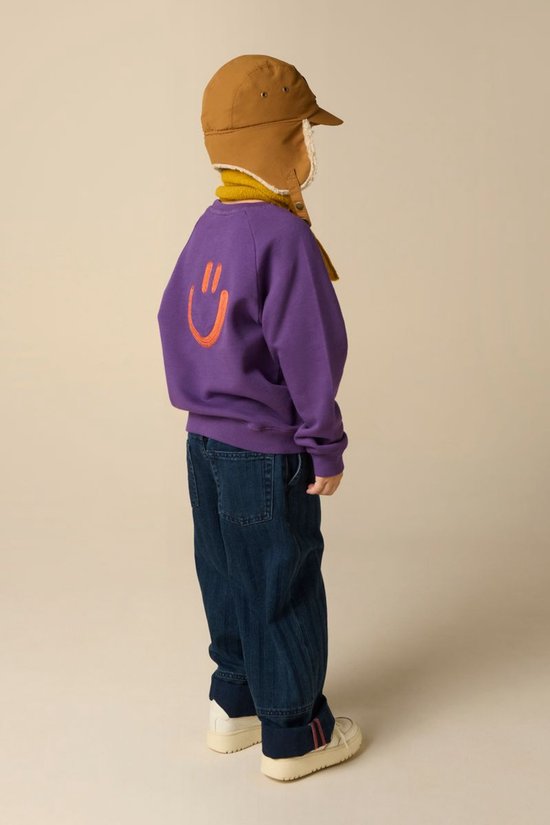 Donkerpaarse Sweater Met Smiley
