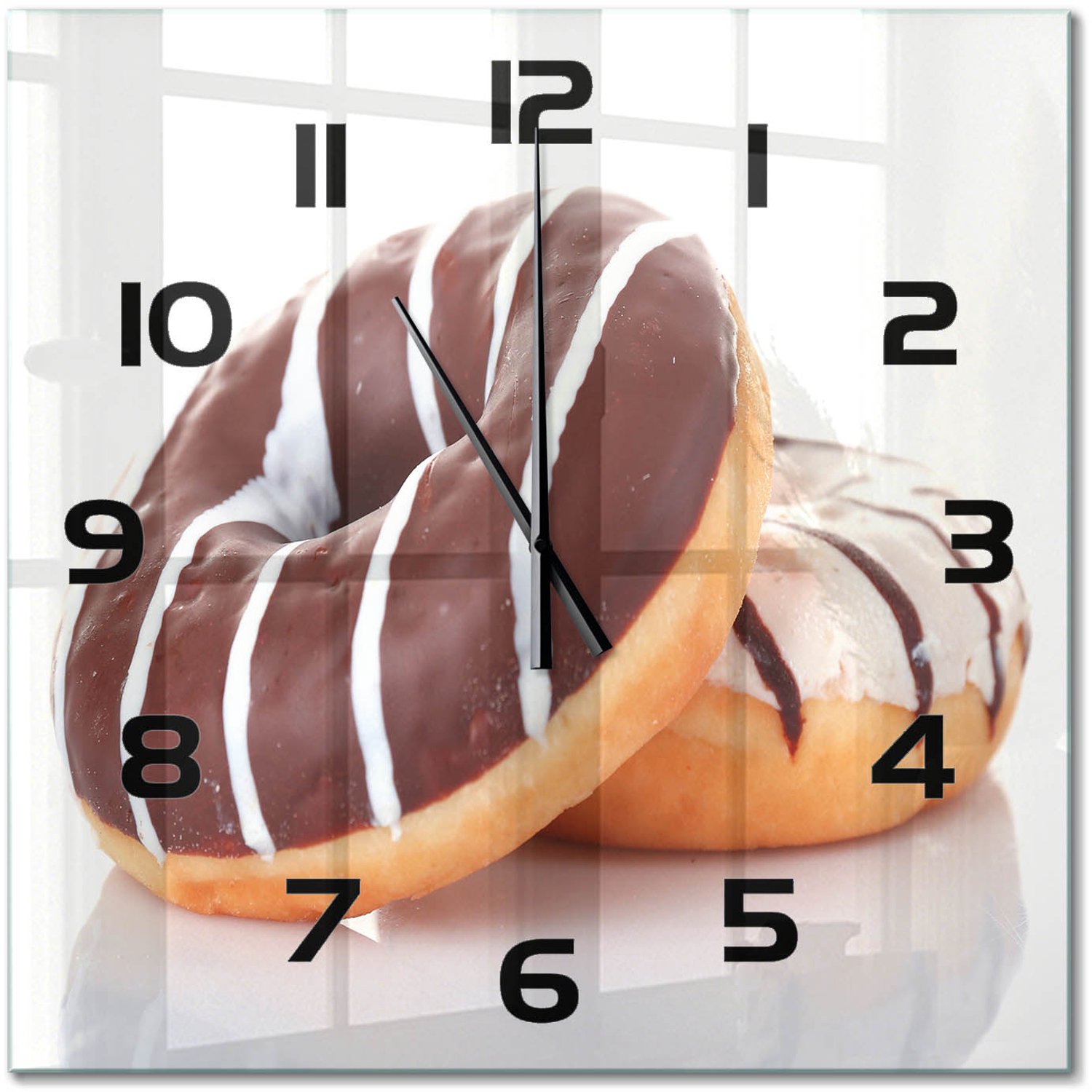 TULUP Wandklok - Chocoladedonuts Decoratieve Glazen Klok - 60x60 cm - Bruin Glazen Wandklok Design - Zwarte handen - Vierkante Klok - Glazen Klok Met Print - Wandklok Glas Met Motief