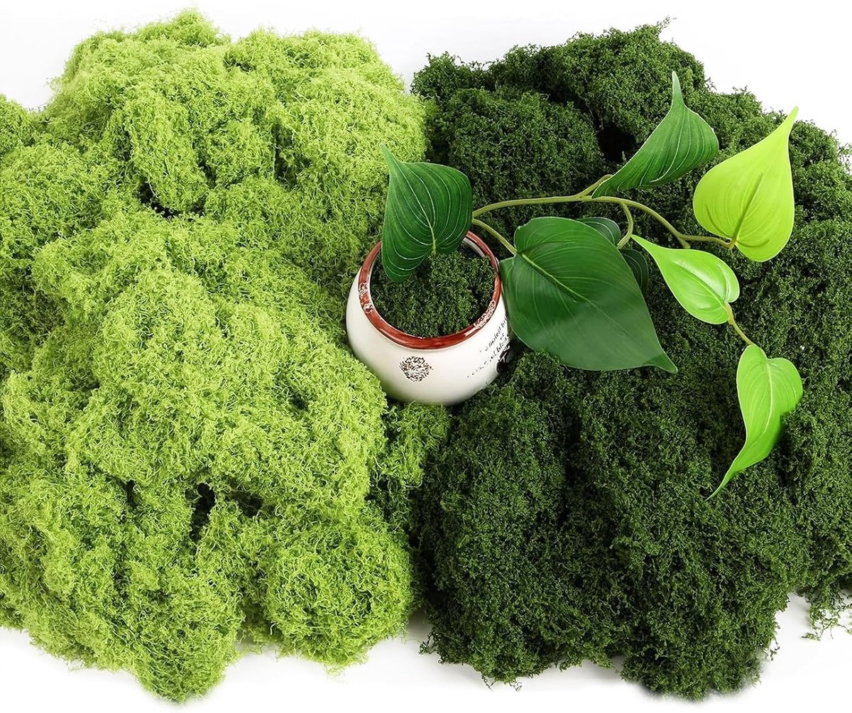300 g mos decoratie (donkergroen 150 g + grasgroen 150 g)