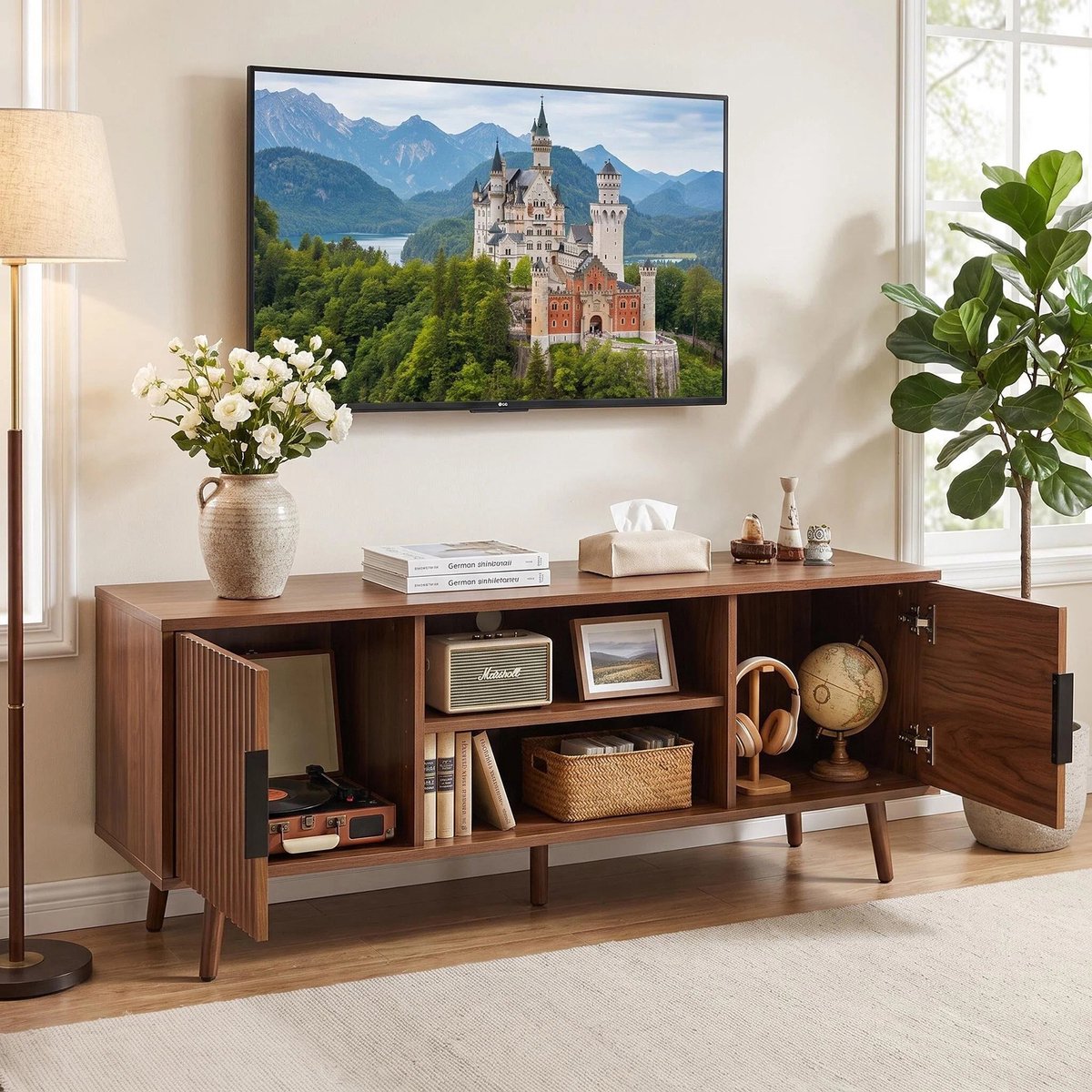 HAUSS SPOLE Tv Meubel - Walnootkleurig Mdf Met Open Vak En Twee Deuren - Voor Woonkamer En Slaapkamer - 138 Cm - Bruin