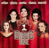 Divas Live