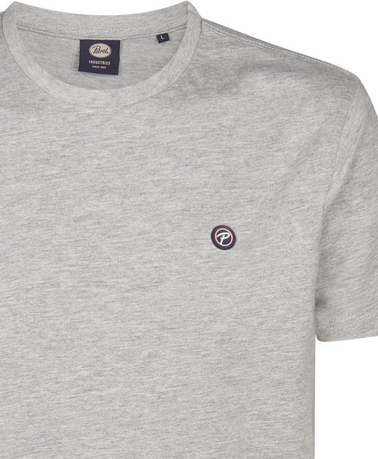Grijs gemêleerd T-shirt met ronde hals, Petrol Industries logo in de nek en een klein P-embleem op de borst.