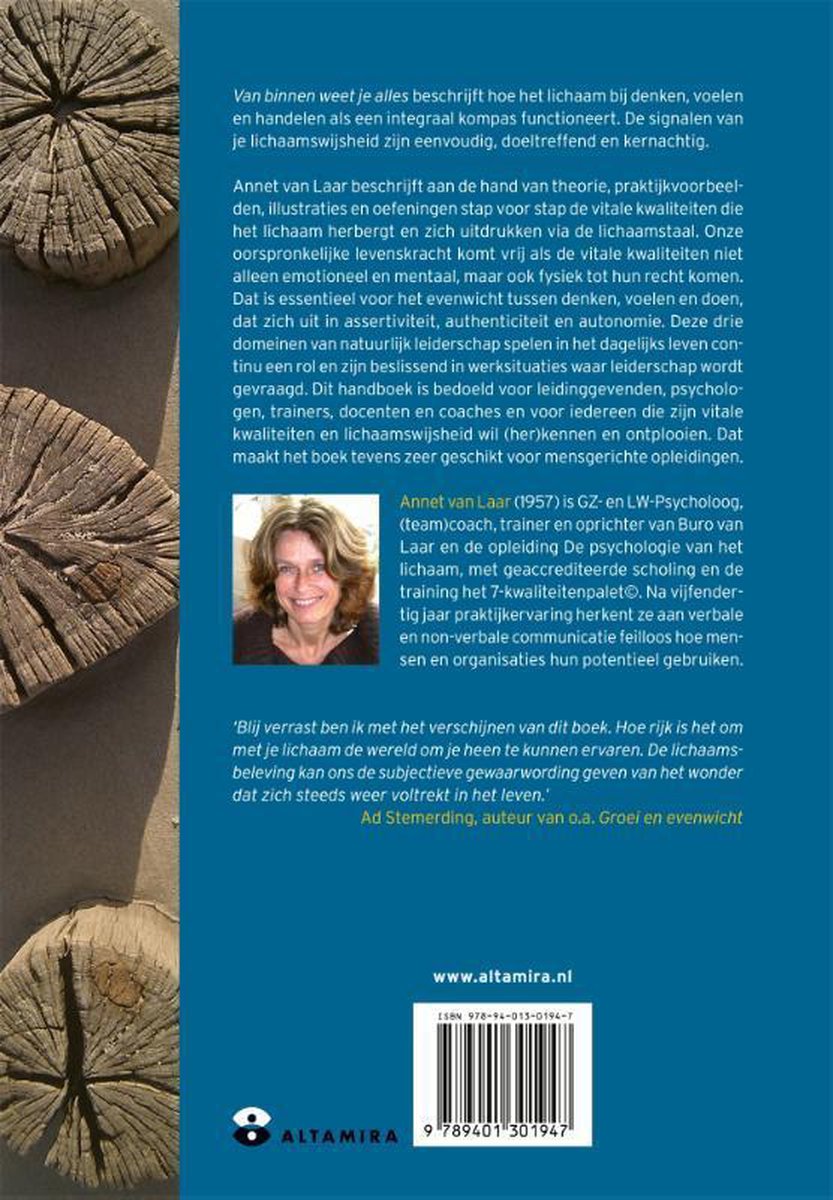 Achterkant van het boek 'Van binnen weet je alles' met tekst en foto van Annet van Laar.