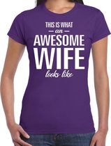 Awesome wife / echtgenote cadeau t-shirt paars dames XS