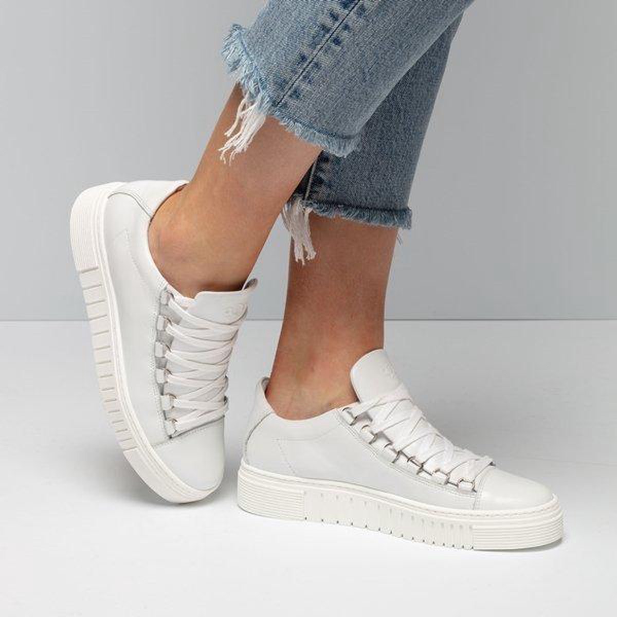 Aqa Sneakers wit Maat 36 bol