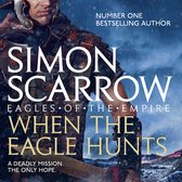 Simon Scarrow "When the Eagle Hunts" uit de serie "Eagles of the Empire". Een Romeinse soldaat in harnas, in de regen.