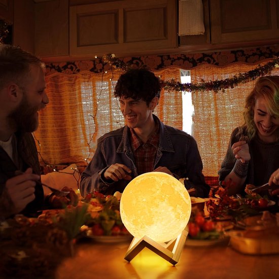 Maanlamp, 3D-print Maanlamp Dimbaar USB-oplaadbaar Touch voor kinderen en geliefden Verjaardag Slaapkamer Romantisch cadeau (7,1 inch) van Vgaiughar — afbeelding 3