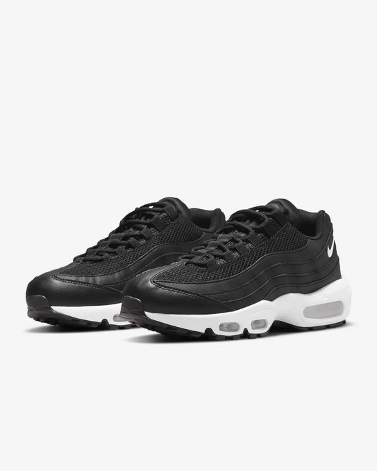 Nike air max 95 en noir.