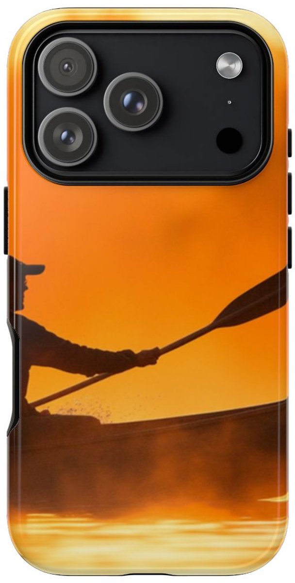 Silhouet van Kanoër bij Zonsondergang – Telefoonhoesje Geschikt voor iPhone 17 Pro