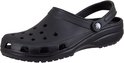 Sabot Crocs noir avec bride. Le sabot présente des perforations à l'avant et une semelle en caoutchouc.