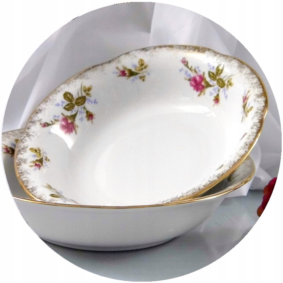 Kamélia Saladekom 26cm Wit Porselein - Handgemerkt
