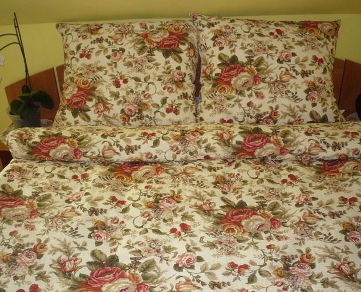 Kora Beddengoedset 160x200cm met Knopen - 100% Katoen