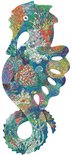 Een opengewerkte Djeco Puzz'Art 350 stukjes 'Zee paardje' puzzel, met een kleurrijke en gedetailleerde illustratie van een zeepaardje in de vorm van de puzzel.