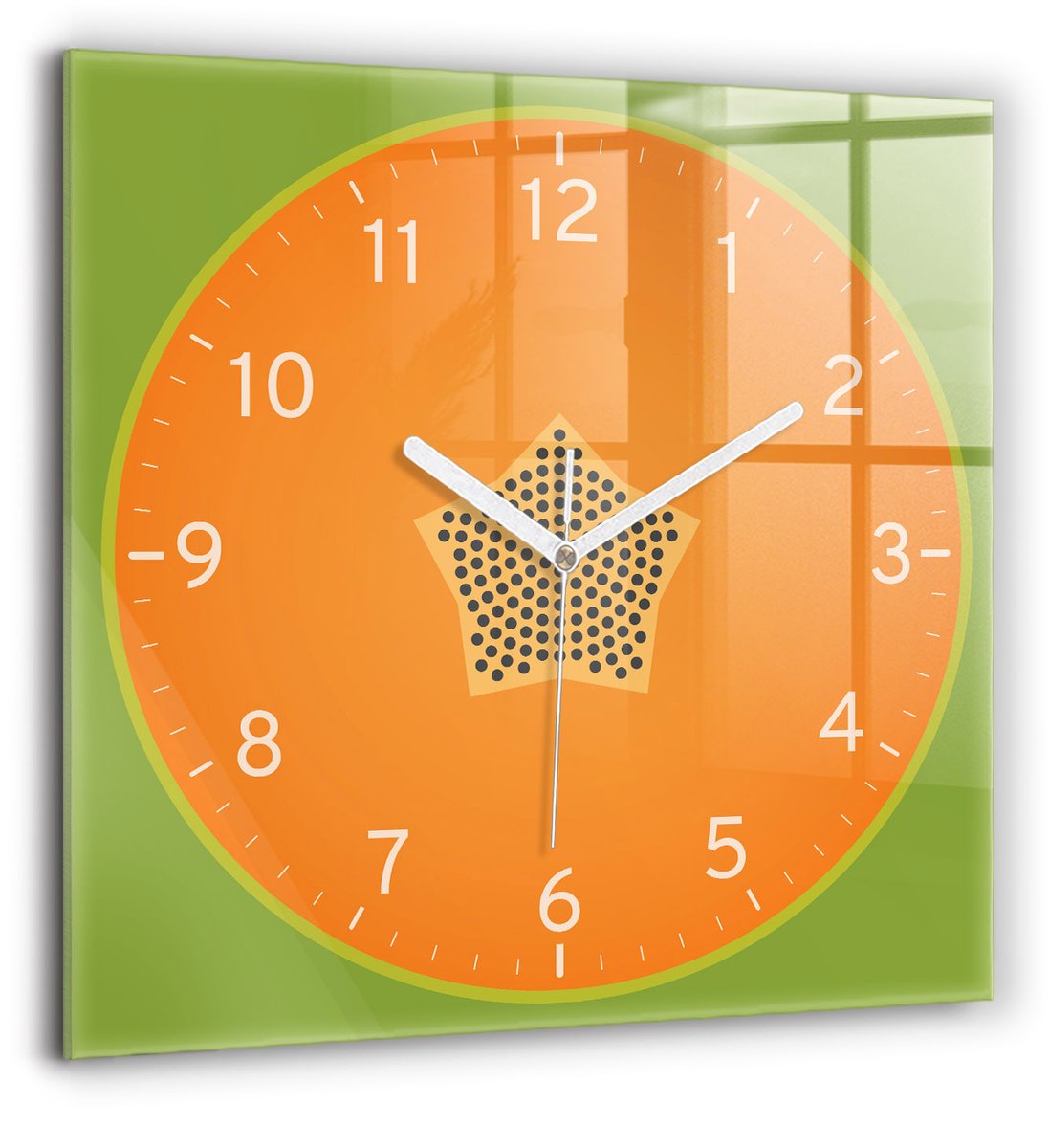 Wallfluent Wandklok - Papajafruit Decoratieve Wandklok - 60 cm x 60 cm - Oranje Wandklok - Witte Handen - Wandklok zonder cijfers - Stille Wandklok Slaapkamer - Klok met Print - Kunstzinnige Klok - Klok met Print