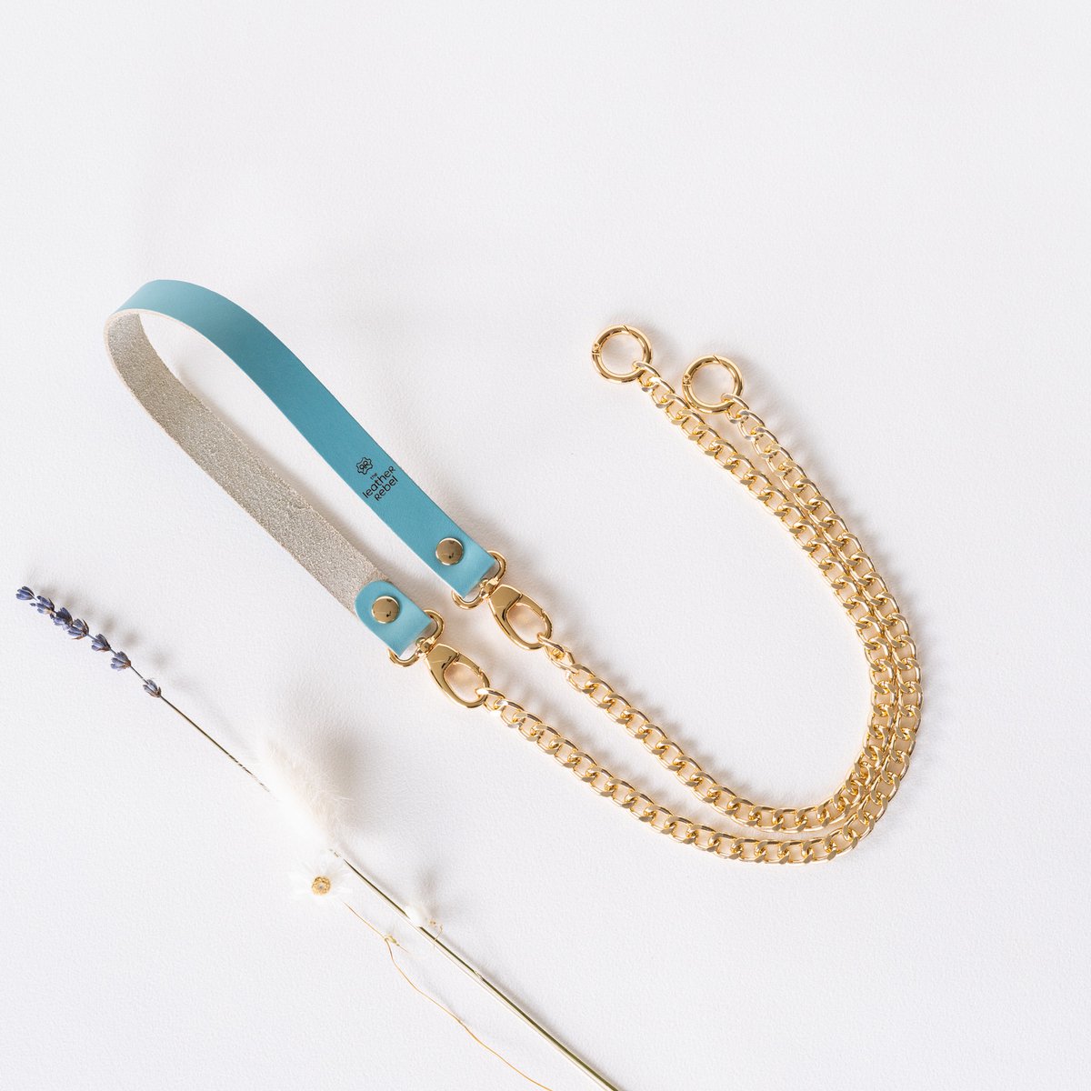 The Leather Rebel - Telefoonkoord - aqua goud