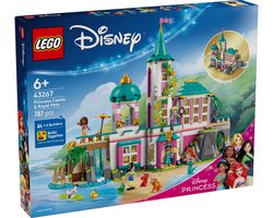 foto van LEGO® Disney Prinsessenkasteel en Koninklijke Huisdieren - 43267