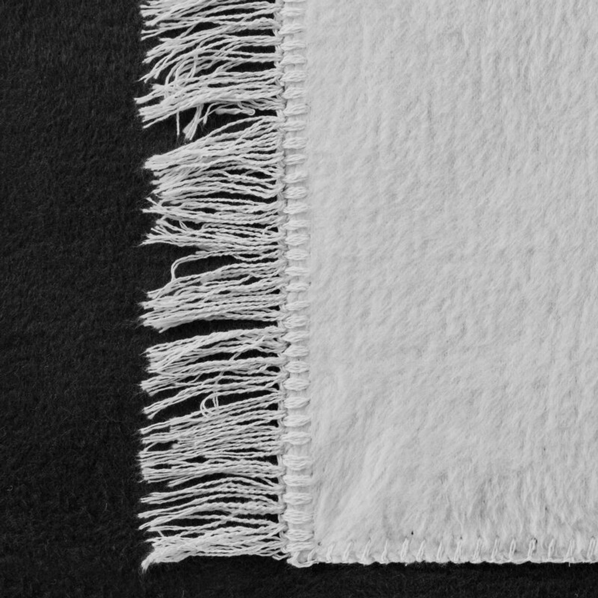 Tweedelig Plaid van Katoen & Acryl, 220x240cm, Zwart/Zilver met Franjes