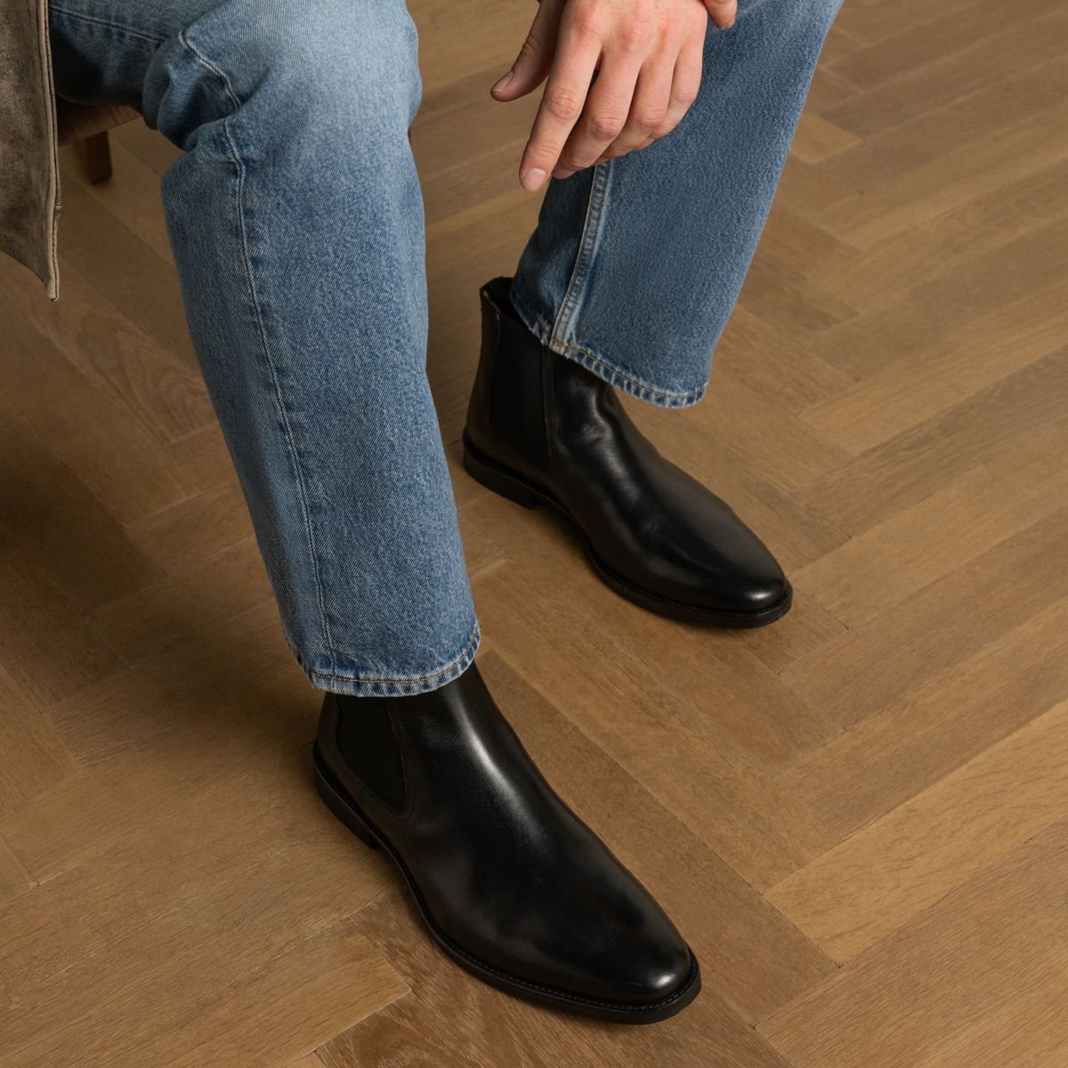 Manfield - Heren - Zwarte leren chelsea boots - Maat 47