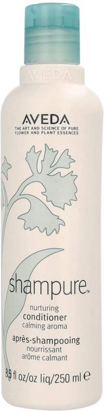 AVEDA Shampure Nurturing Conditioner fles op witte achtergrond.