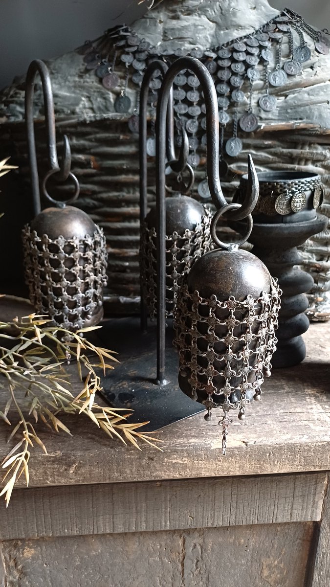 ijzeren bel met ketting | 28 | bruin