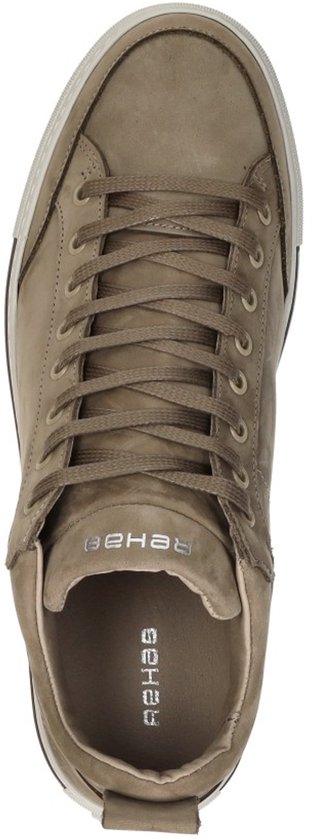 Bovenaanzicht van een taupe Rehab sneaker. De binnenkant en veters zijn taupe, de zool is crème.
