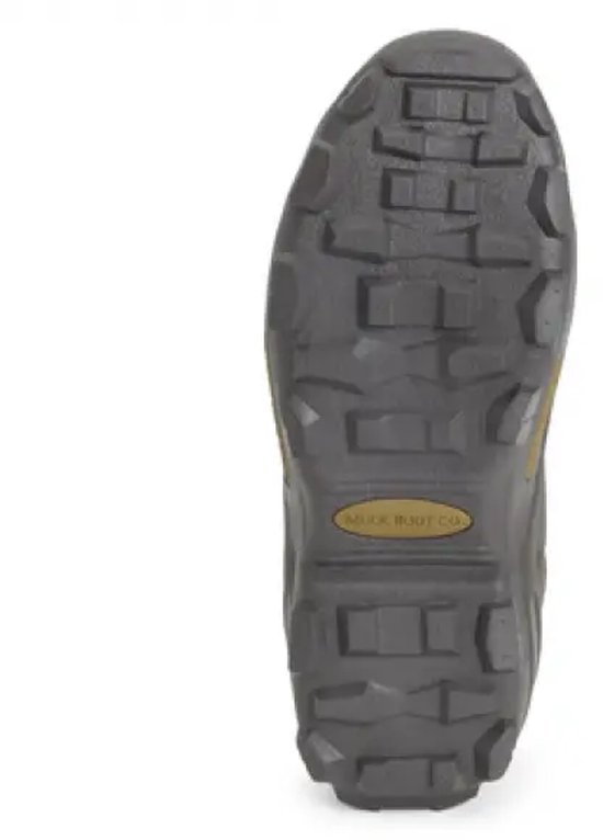 Zool van een donkerbruine Muck Boot laars met profiel.