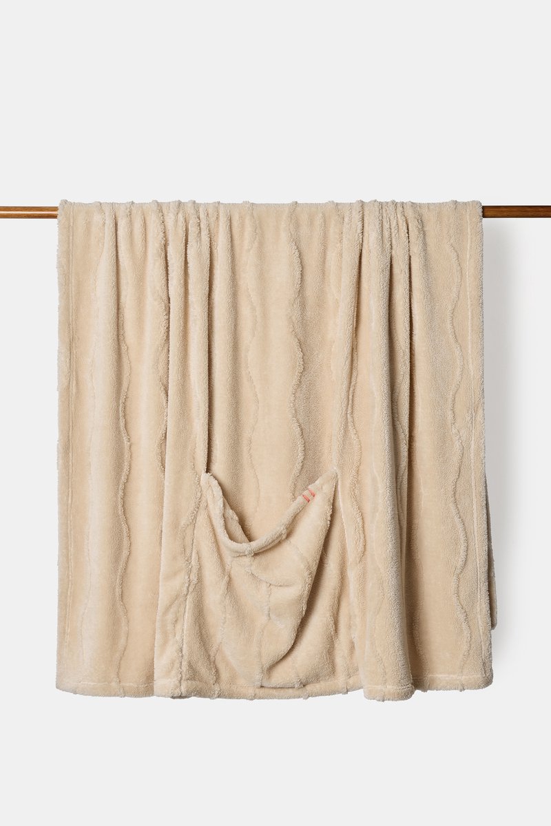 Lords x Lilies plaid met kussenhoes - beige - 252-52-TKA-C/227 - 150x200cm