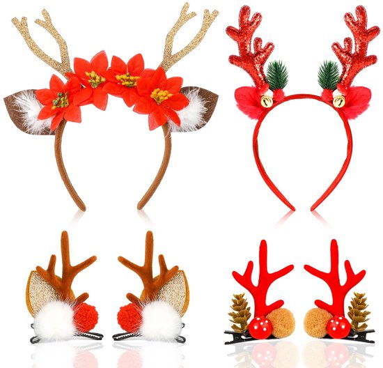 Kerstmis Leuke En Grappige Kat Die Een Zitting Van De Elfhoed Op Een Lijst In Een Verfraaide Ruimte Het Kerstmishuis Dragen Image126811738