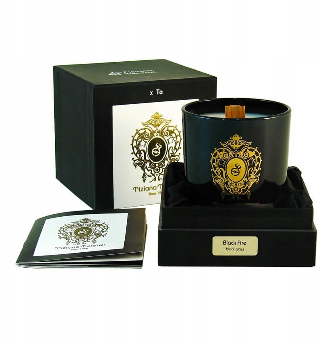 Tiziana Terenzi Black Fire geurkaars 170g - Elegante viooltjes en warme tinten