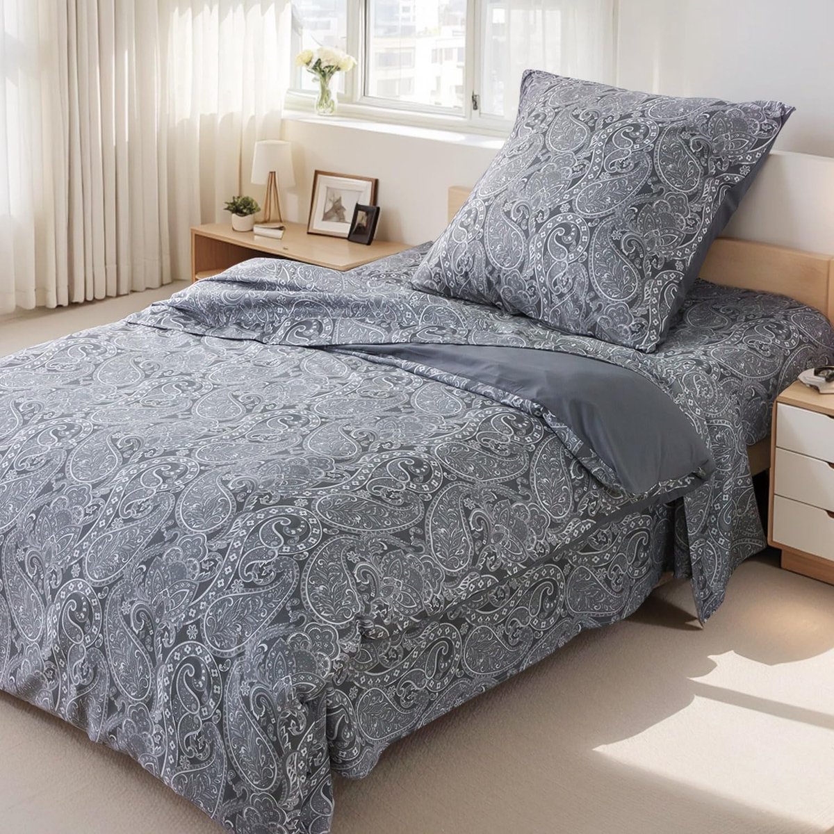 Unyqoos Zachte en stijlvolle 2-delige beddengoedset met paisley motief voor elk seizoen Donkergrijs
