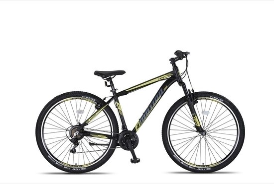 Zwarte fiets met gele accenten op het frame. Wielen, stuur, zadel en derailleur zichtbaar.