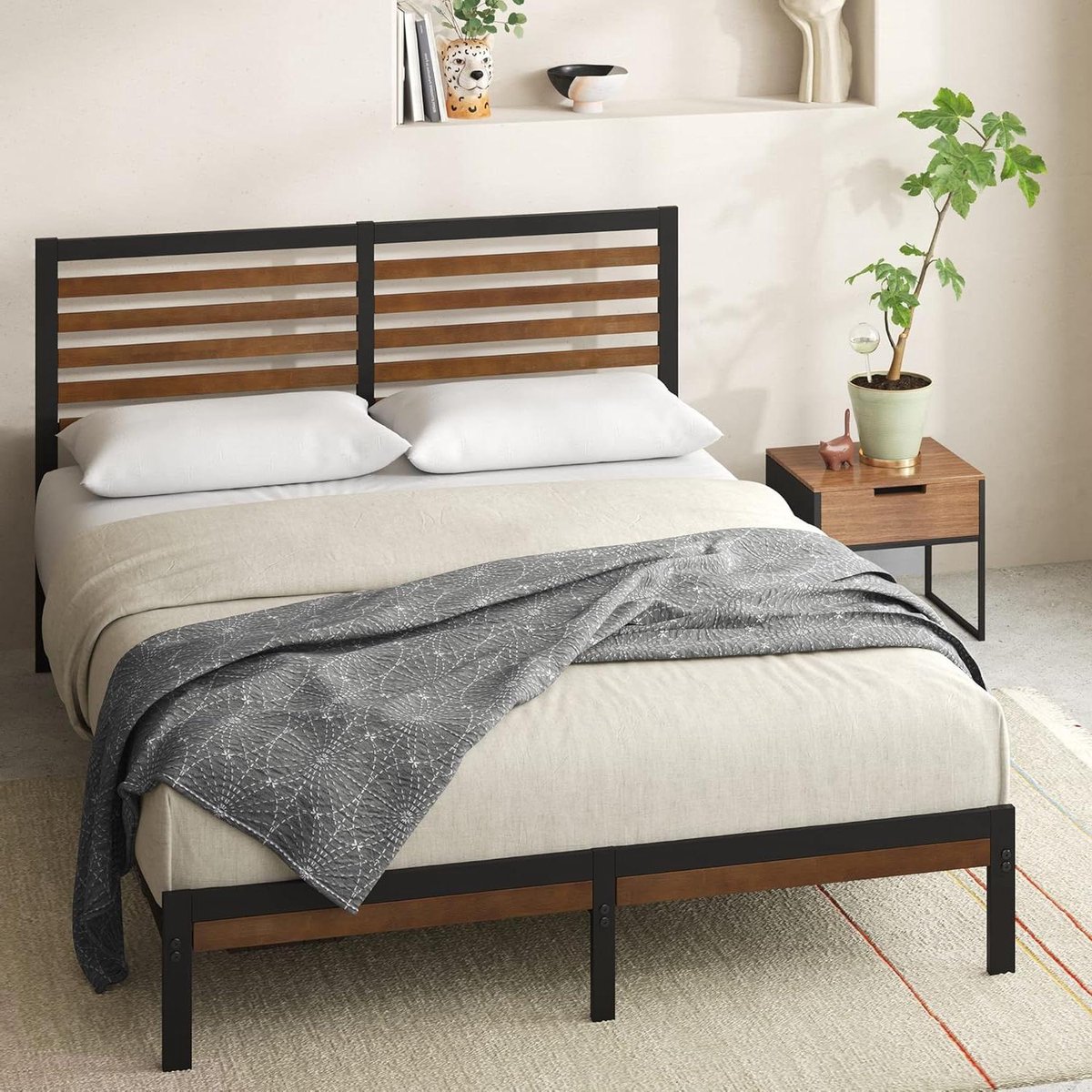Provento Kingsize bed 160 x 200 cm, metaal en bamboe bedframe, bruin en zwart, hoogte 23 cm Any