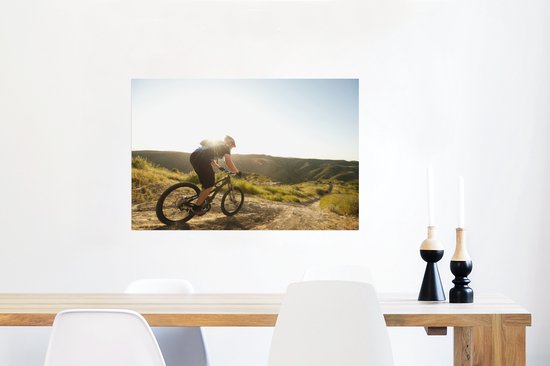 Affiche avec le VTT sur le chemin de terre 90x60 cm - Tirage photo sur Poster (décoration murale salon / chambre) / Affiche de Sport