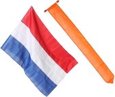Voordelige Nederlandse vlag met oranje wimpel - 90 x 150 cm - EK / WK voetbal / Koningsdag / oranje supporter versiering