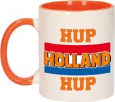 Hup Holland hup met vlag beker / mok wit en oranje - 300 ml - oranje supporter / fan